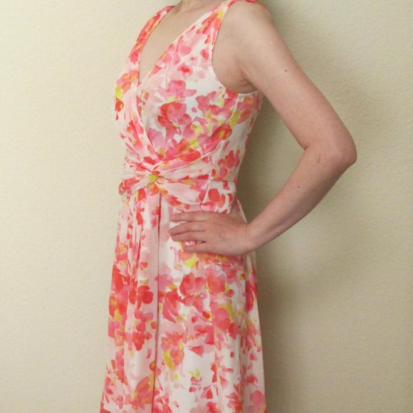 NWOT Ann Taylor Floral Dress - Picture 2 of 13